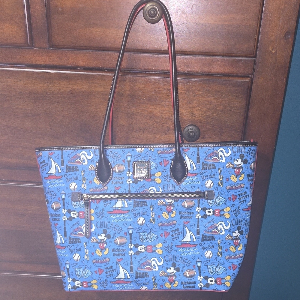 Dooney And Bourke Chicago Tote - Picture 2 of 6